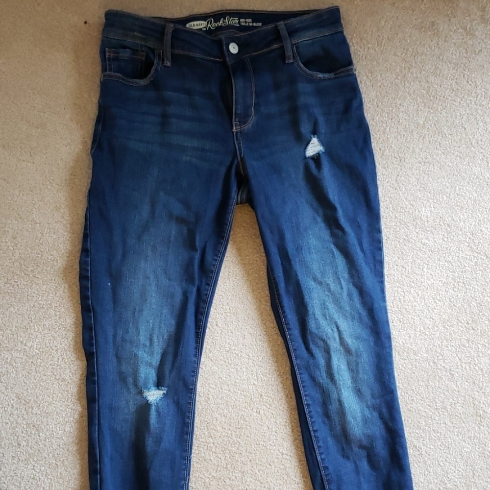 Old Navy Rockstar skinny jeans distressed size 6 R